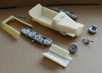 SdKfz 251/1 Ausf D, as delivered SdKfz 251/1 Ausf D, as delivered